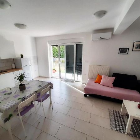 Argonauti With Free Parking Apartman Póla Kültér fotó