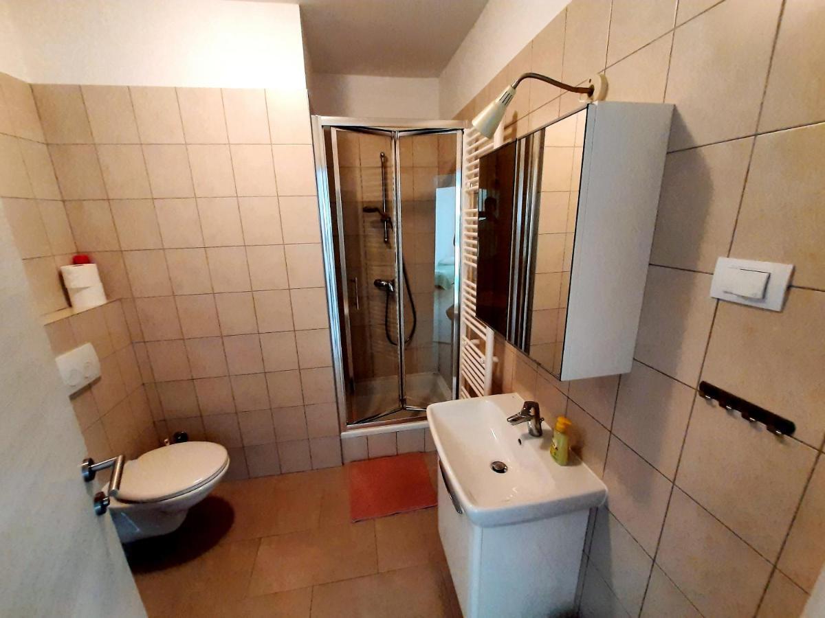 Argonauti With Free Parking Apartman Póla Kültér fotó