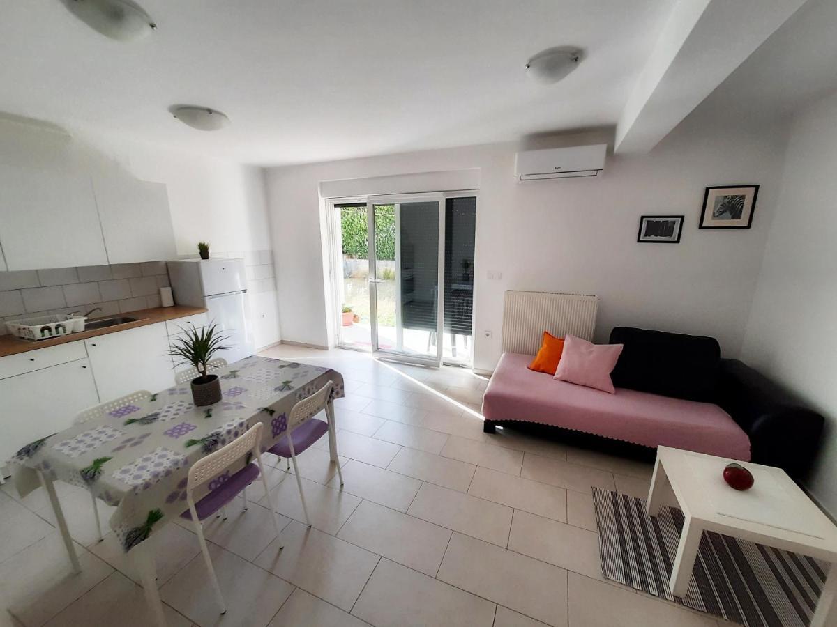 Argonauti With Free Parking Apartman Póla Kültér fotó