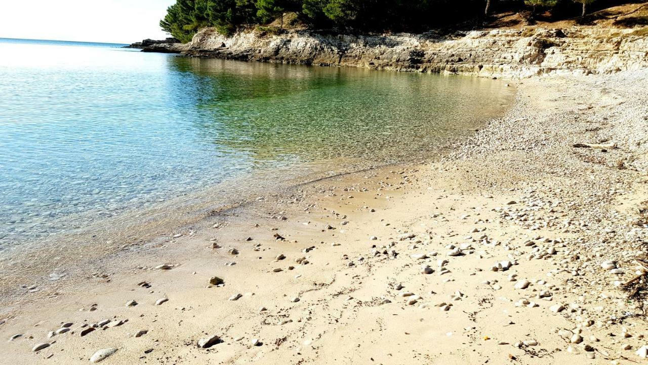 Argonauti With Free Parking Apartman Póla Kültér fotó